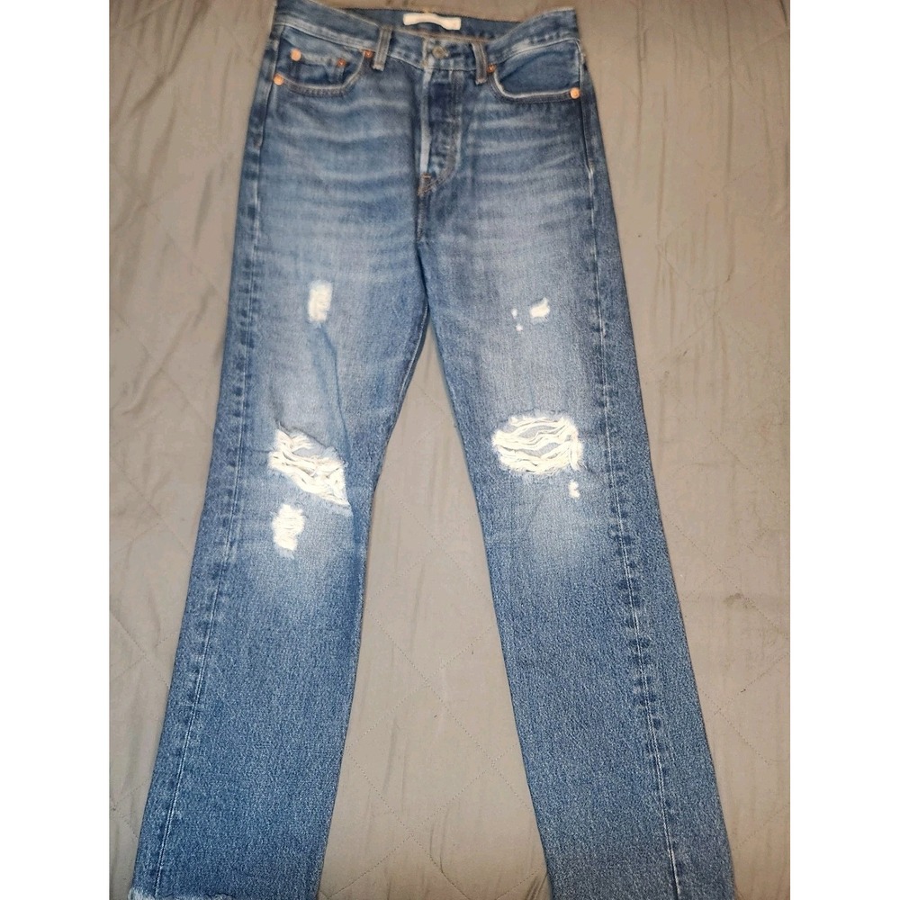 Levis Women Size 26 Wedgie Straight Blue Jeans Premium Denim Raw Hem Distressed